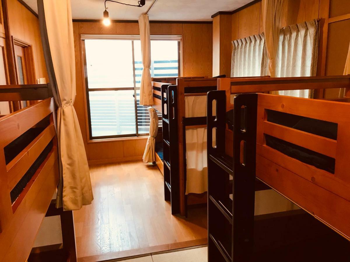 Ropeway St. Guesthouse มัตสึยามะ ภายนอก รูปภาพ